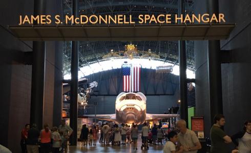 Space Shuttle Discovery at the Udvar-Hazy Center