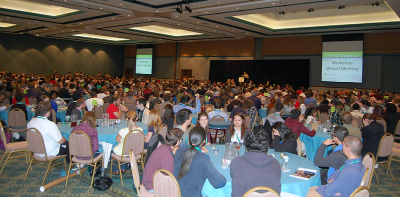 More than 800 students, alumni, and professors participated in the 2012 Quadrennial Physics Congress