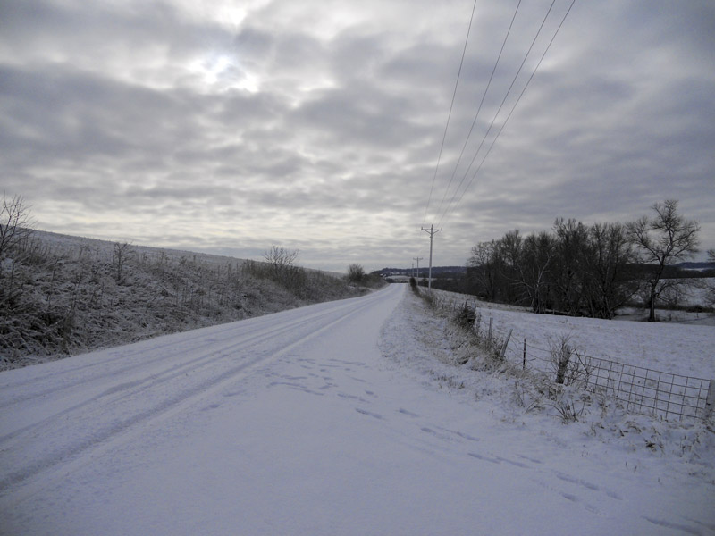A snowy landscape in Iowa. Photo by Jsayre64.