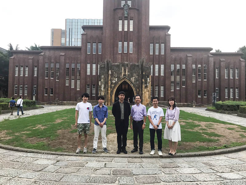 The OSA Student Chapter at the Tokyo University attends the Traveling Lecturer Seminar in August 2017. Photo courtesy of the Tokyo University OSA Student Chapter. 