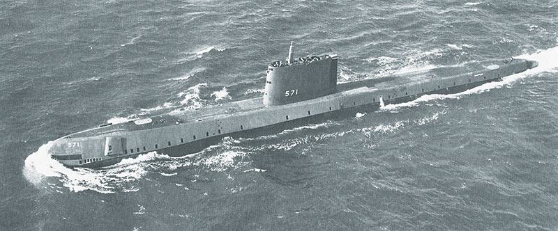 USS Nautilus (SS-571), the US Navy’s first nuclear-powered submarine, on its initial sea trials, 10 January 1955. Public domain.